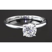 Afbeelding in Gallery-weergave laden, 1.25 Ronde Echt Diamanten Solitaire Verlovingsring Wit Goud 14K