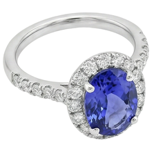 Afbeelding in Gallery-weergave laden, echte round tanzaniet 11.25karaat ring close-up detail
