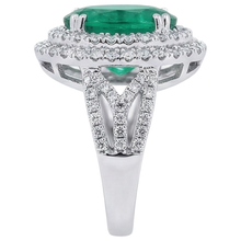 Afbeelding in Gallery-weergave laden, 11.25 Karaat Ovaal Geslepen Groene Smaragd GIA & Natuurlijke uit de aarde gewonnen Diamant 14K Witgoud Jubileumring