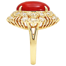 Afbeelding in Gallery-weergave laden, 13.50 Ct Ovaal Rood Koraal Met Ronde Diamanten Ring Geel Goud 14K