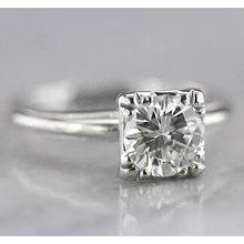 Afbeelding in Gallery-weergave laden, 1 Karaat Solitaire Ronde Echt Diamanten Verlovingsring