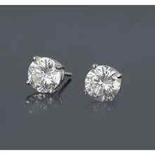 Afbeelding in Gallery-weergave laden, 1,50 Karaat Ronde Echt Diamanten Oorknopjes
