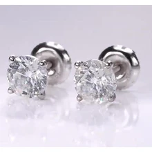 Afbeelding in Gallery-weergave laden, 1,50 Karaat Ronde Echt Diamanten Studs