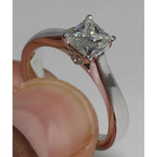 Afbeelding in Gallery-weergave laden, echte princess diamant 1.60karaat ring vooraanzicht