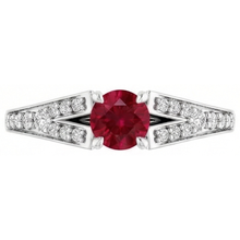 Afbeelding in Gallery-weergave laden, 1,75 karaat gespleten schacht ronde robijn ring wit goud 14K