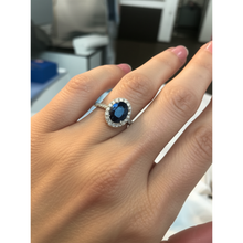 Afbeelding in Gallery-weergave laden, 2.25 karaat ovale blauwe saffier en Natuurlijke echte diamanten ( niet in een laboratorium gekweekt ) trouwring wit goud 14K
