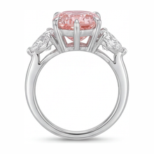 Afbeelding in Gallery-weergave laden, Gouden ring met roze diamant 2,5 karaat labgekweekt peervormig drie stenen 14k witgoud