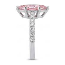 Afbeelding in Gallery-weergave laden, Roze diamanten ring 2 karaat labgekweekt marquise pavé 14k witgoud