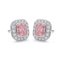 Afbeelding in Gallery-weergave laden, Roze diamanten oorbellen 2 karaat labgekweekt radiant halo 14K Witgoud