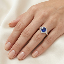 Afbeelding in Gallery-weergave laden, 2.25 karaat Ceylon saffier en Natuurlijke echte diamanten ( niet in een laboratorium gekweekt ) belofte ring wit goud 14k