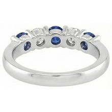 Afbeelding in Gallery-weergave laden, echte round saffier 2.45karaat eternity ring met diamantaccenten