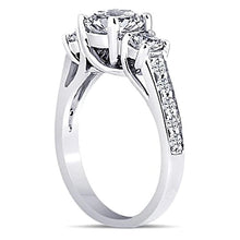 Afbeelding in Gallery-weergave laden, 2.70 Karaat Drie Stenen Ronde Echt Diamanten Verlovingsring Nieuw