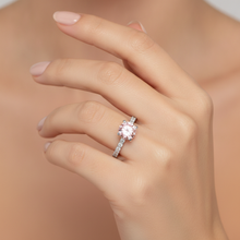 Afbeelding in Gallery-weergave laden, Roze diamanten ring 3,5 karaat labgekweekt rond pavé 14k Witgoud