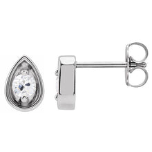 Afbeelding in Gallery-weergave laden, 3 Karaat Echt Diamanten Studs Oude Mijnwerker Druppelvorm Damessieraden