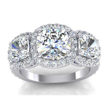 Afbeelding in Gallery-weergave laden, 3 Stenen Halo Kussen Echt Diamanten Verlovingsring Met Accenten 6 Karaat
