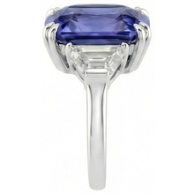 Afbeelding in Gallery-weergave laden, 3 Stenen Ring Dubbele Prong Stralende Saffier 4 Karaat Halve Maan Diamanten