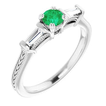 Afbeelding in Gallery-weergave laden, 3 stenen diamant & groene smaragd ring antieke stijl 2 karaat dubbele klauw set sieraden