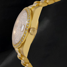 Afbeelding in Gallery-weergave laden, Rolex Datejust 68278 31 mm Horloge met Pavé Diamanten Wijzerplaat en President-band 18k