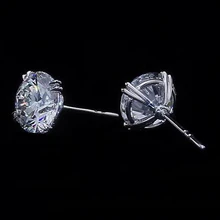 Afbeelding in Gallery-weergave laden, 3 Ct Solitaire Ronde Geslepen Echt Diamanten Oorknopjes Witgoud Dames