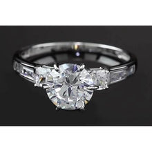 Afbeelding in Gallery-weergave laden, 3 Karaat Ronde Echt Diamanten Verlovingsring Drie Stenen Wit Goud 14K
