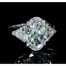 Afbeelding in Gallery-weergave laden, 3 Stenen Echt Diamanten Verlovingsring 8 Karaat