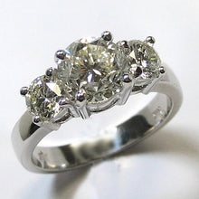 Afbeelding in Gallery-weergave laden, 3 Stenen Grote Ronde Echt Diamanten Ring Fijne Sieraden 5 Karaat 14K Witgoud