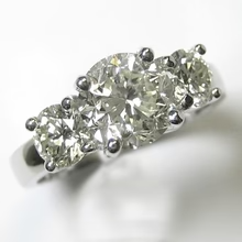 Afbeelding in Gallery-weergave laden, 3 Stenen Grote Ronde Echt Diamanten Ring Fijne Sieraden 5 Karaat 14K Witgoud
