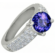 Afbeelding in Gallery-weergave laden, echte round tanzaniet 3.70karaat ring close-up detail