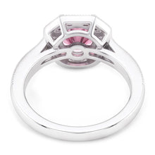 Afbeelding in Gallery-weergave laden, 3,91 Karaat Roze Saffier Halo Ring met uit de aarde gewonnen Diamanten
