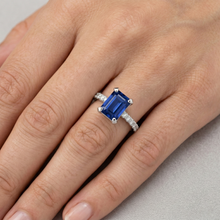 Afbeelding in Gallery-weergave laden, echte round saffier 3karaat ring op wit