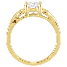 Afbeelding in Gallery-weergave laden, Old Mine Slijpvorm Fijne Diamant ring in 14K Geelgoud – profielaanzicht
