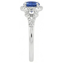 Afbeelding in Gallery-weergave laden, Ring met 4.51 Ct Ronde Ceylonese Saffier en Natuurlijke uit de aarde gewonnen Diamanten Witgoud 14K