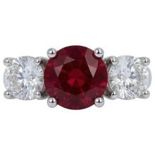 Afbeelding in Gallery-weergave laden, 4 ct Robijn en Ronde Diamanten 3 Stenen Ring Wit Goud Dames Sieraden