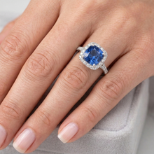 Afbeelding in Gallery-weergave laden, echte round saffier 4.10karaat ring met diamantaccenten