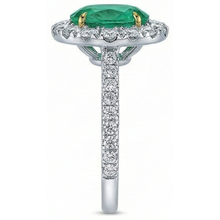 Afbeelding in Gallery-weergave laden, 5.75 karaat Natuurlijke echte diamant ( niet in het laboratorium gekweekt ) met groene smaragd ring wit goud 14K
