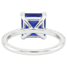 Afbeelding in Gallery-weergave laden, Natuurlijk Echt (Niet Labgekweekt) 5.50 Karaat Solitaire Princess Blauwe Saffier Met Accent Pave Zetting