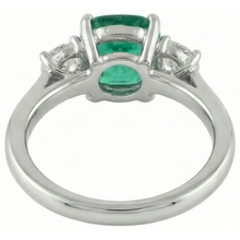 Afbeelding in Gallery-weergave laden, 6.50 Carats Green Cushion & Diamond 3 Stone Ring White Gold 14K