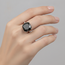 Afbeelding in Gallery-weergave laden, Zwarte Diamant Sieraden 6 Karaat Echte Kussengeslepen Solitairering 14K Witgoud