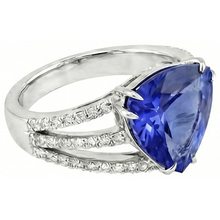 Afbeelding in Gallery-weergave laden, 6 Karaat Trillion Sri Lanka Saffier Natuurlijke uit de aarde gewonnen Diamanten Ring Sieraden