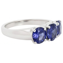 Afbeelding in Gallery-weergave laden, 6 karaat blauwe tanzaniet ring wit goud 3 stenen edelstenen Nieuw