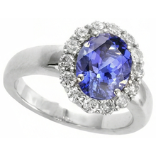 Afbeelding in Gallery-weergave laden, Trouwring met 7.50 Ct ovale tanzaniet en natuurlijke uit de aarde gewonnen diamanten, 14K witgoud
