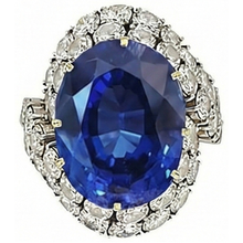 Afbeelding in Gallery-weergave laden, Ring met 7 Ct Ovale Sri Lanka Kleur Blauwe Saffier en IGI GECERTIFICEERDE Diamanten Witgoud 14K