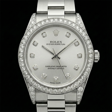 Afbeelding in Gallery-weergave laden, Aangepaste Diamant rand Rolex Middelgroot zonder datum 31 mm horloge van roestvrij staal