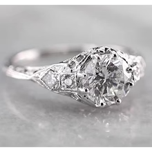 Afbeelding in Gallery-weergave laden, Antieke Stijl Ronde Echt Diamanten Ring 2 Karaat Wit Goud 14K