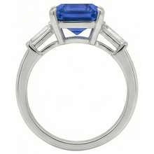 Afbeelding in Gallery-weergave laden, Baguette Diamond Three Stone Emerald Ceylon Sapphire Ring 3.50 karaat