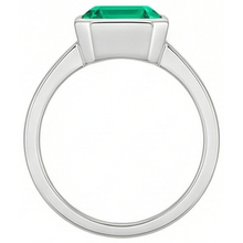 Afbeelding in Gallery-weergave laden, Fijne Smaragd Asscher Sieraadsteen Ring in 14K Witgoud – bovenaanzicht