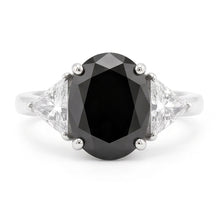 Afbeelding in Gallery-weergave laden, Zwarte Dames Verlovingsring 3,6 Karaat Natuurlijke Ovale Diamant Trilliant Drie Stenen 14k Witgoud