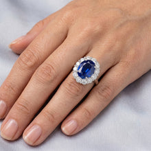 Afbeelding in Gallery-weergave laden, Blauwe Saffier uit de aarde gewonnen Diamanten Verlovingsring Ovaal Ceylonese Edelsteen 9.25 Karaat