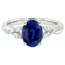 Afbeelding in Gallery-weergave laden, Blauwe saffier edelsteen ring met markiezin & ronde accenten 4,50 karaat