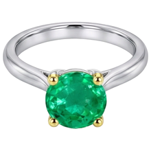 Afbeelding in Gallery-weergave laden, Rond Briljant Colombiaanse Smaragd ring in Tweekleurig 14K Goud – hoekaanzicht
